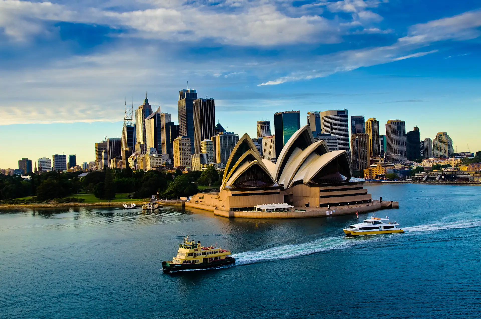 Sydney - Dubai skyline